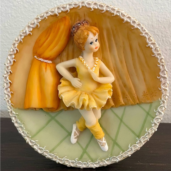 3/$15 Vintage Ballerina 5" Raised Poly Decorative Plate - Picture 1 of 3